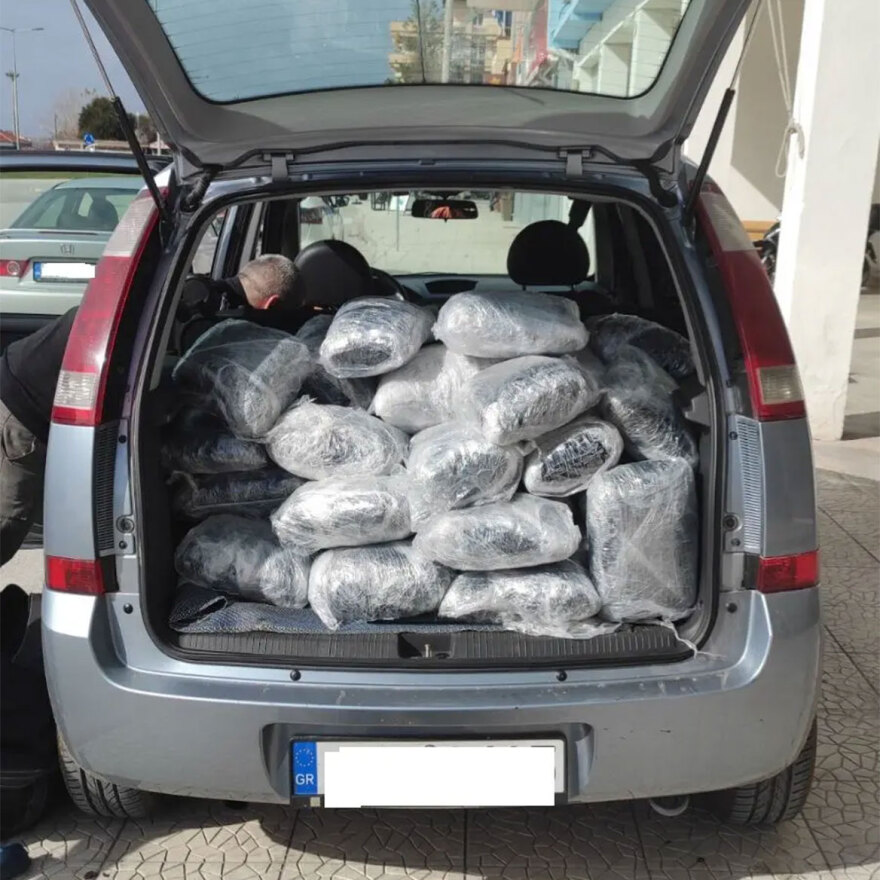 Ηγουμενίτσα: Συνελήφθησαν δύο άτομα με 67 κιλά κάνναβης