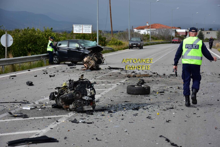 Σφοδρή μετωπική σύγκρουση στην Αργολίδα - Μία γυναίκα νεκρή - Δείτε βίντεο και φωτογραφίες