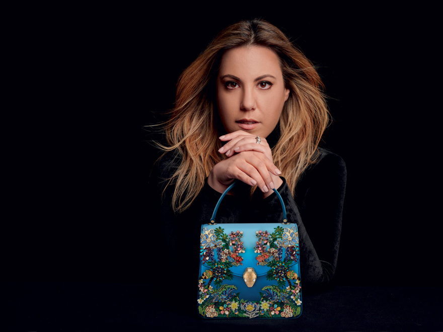 Μαίρη Κατράντζου: Οι τσάντες του παραδείσου για τον Bvlgari