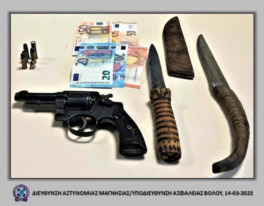 Βόλος: 53χρονος γρονθοκόπησε και λήστεψε τον άνδρα που φιλοξενούσε