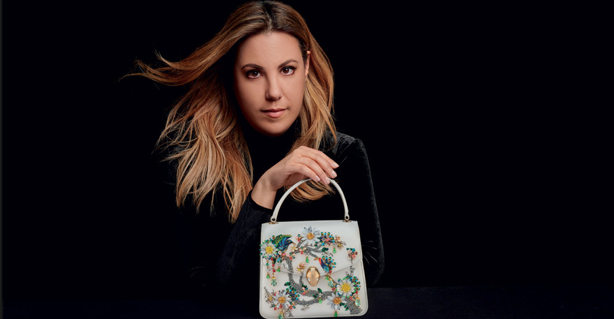 Μαίρη Κατράντζου: Οι τσάντες του παραδείσου για τον Bvlgari