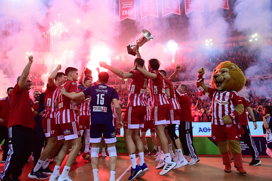 Challenge Cup βόλεϊ ανδρών: Κυπελλούχος Ευρώπης ο Ολυμπιακός - Δείτε βίντεο και φωτογραφίες