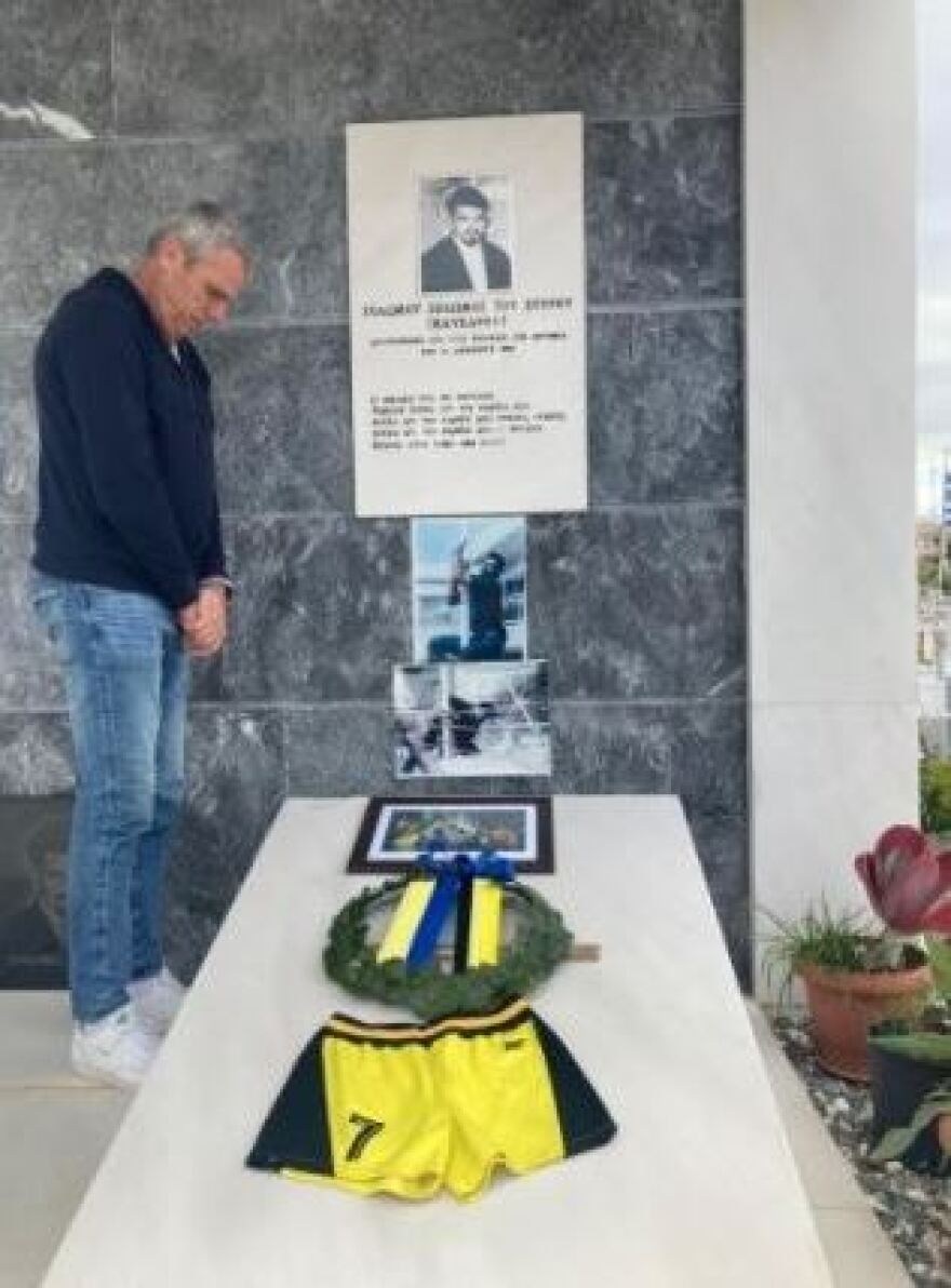 Σούμποτιτς: Χάρισε το σορτσάκι του Άρη από τον τελικό του Κόρατς στον πατέρα του Σολωμού Σολωμού 