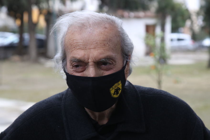 Μίμης Παπαϊωάννου: Το τελευταίο «αντίο» στη Νέα Φιλαδέλφεια - «Αχ ρε Μίμη...» αναστέναξε ο Αντωνιάδης