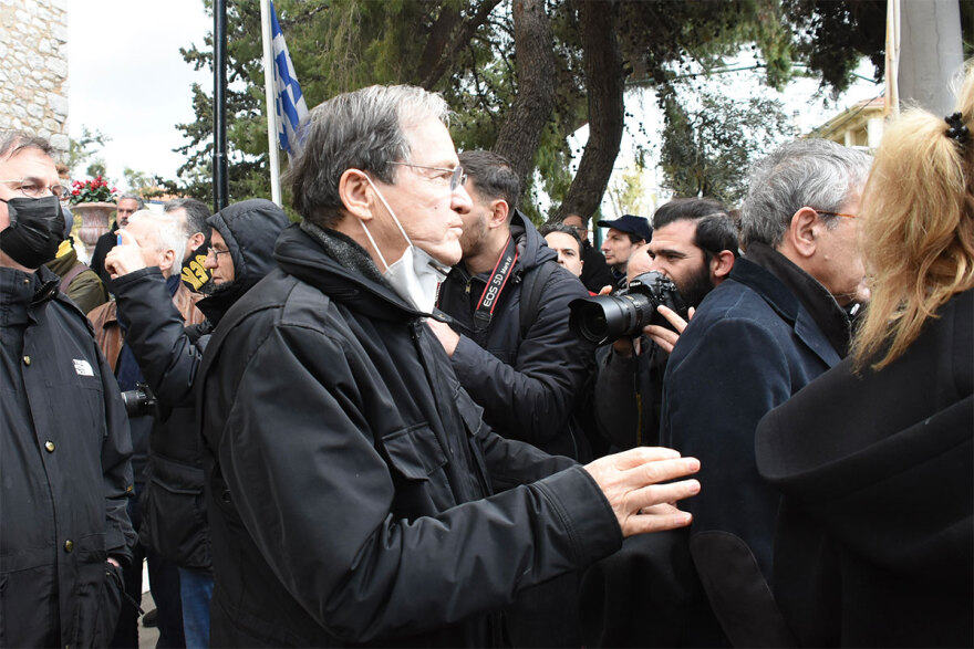 Μίμης Παπαϊωάννου: Το τελευταίο «αντίο» στη Νέα Φιλαδέλφεια - «Αχ ρε Μίμη...» αναστέναξε ο Αντωνιάδης