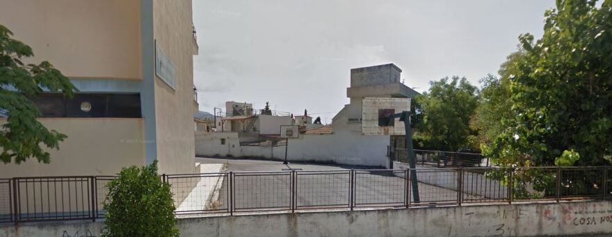 Μαγνησία: Δρόμος περνά μέσα από... προαύλιο σχολείου στη Νέα Ιωνία