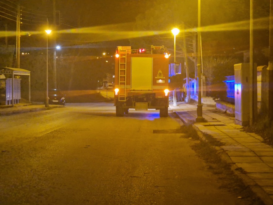 Θεσσαλονίκη: Πατέρας κλειδώθηκε στο ΙΧ με τα δύο ανήλικα παιδιά του και άνοιξε φιάλες υγραερίου