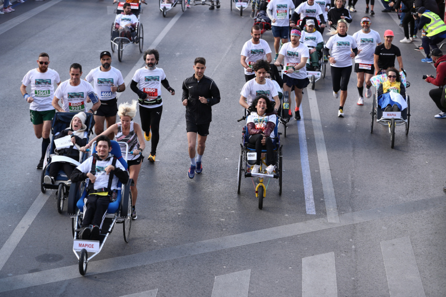 Ημιμαραθώνιος Αθήνας: 23 φωτογραφίες, 8 βίντεο και οι μεγάλοι νικητές