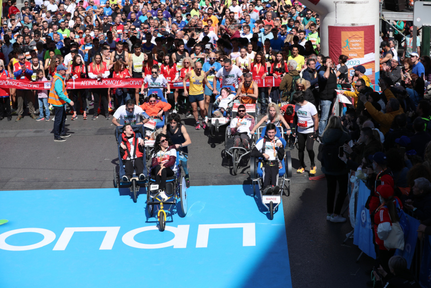 Ημιμαραθώνιος Αθήνας: 23 φωτογραφίες, 8 βίντεο και οι μεγάλοι νικητές