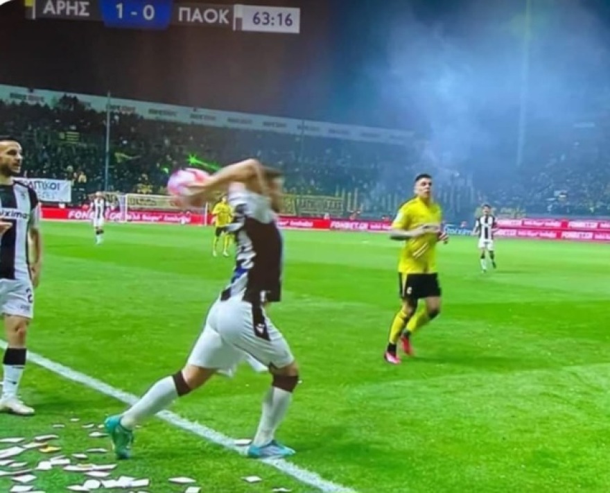 ΠΑΕ Άρης προς Μπένετ: «Ο σκοπός του ορισμού επετεύχθη… Την επόμενη φορά να ορίσει Κινέζο με Βιετναμέζο στο VAR»