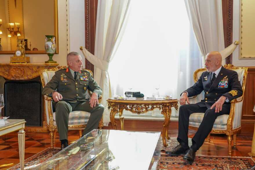 Επίσκεψη του Αρχηγού ΓΕΕΘΑ στην Ιταλία - Δείτε φωτογραφίες