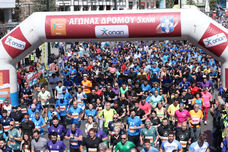 Ημιμαραθώνιος Αθήνας: 23 φωτογραφίες, 8 βίντεο και οι μεγάλοι νικητές