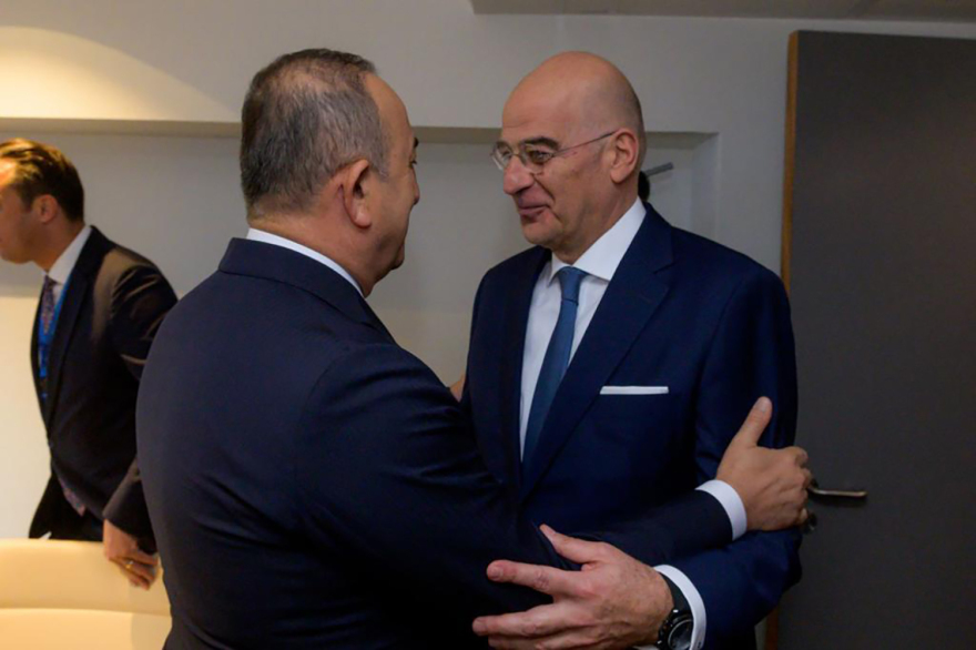 Δένδιας και Τσαβούσογλου τα είπαν στις Βρυξέλλες - Η Άγκυρα θα ψηφίσει την Αθήνα για το Συμβούλιο Ασφαλείας του ΟΗΕ