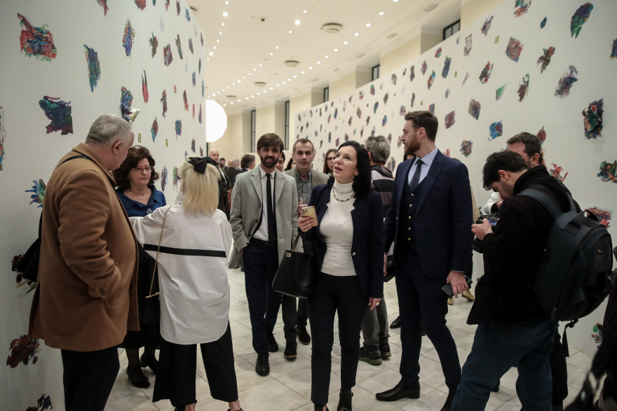 Μητσοτάκης και Δένδιας στην έκθεση των έργων του Έντι Ράμα στο Ζάππειο - Δείτε βίντεο και φωτογραφίες