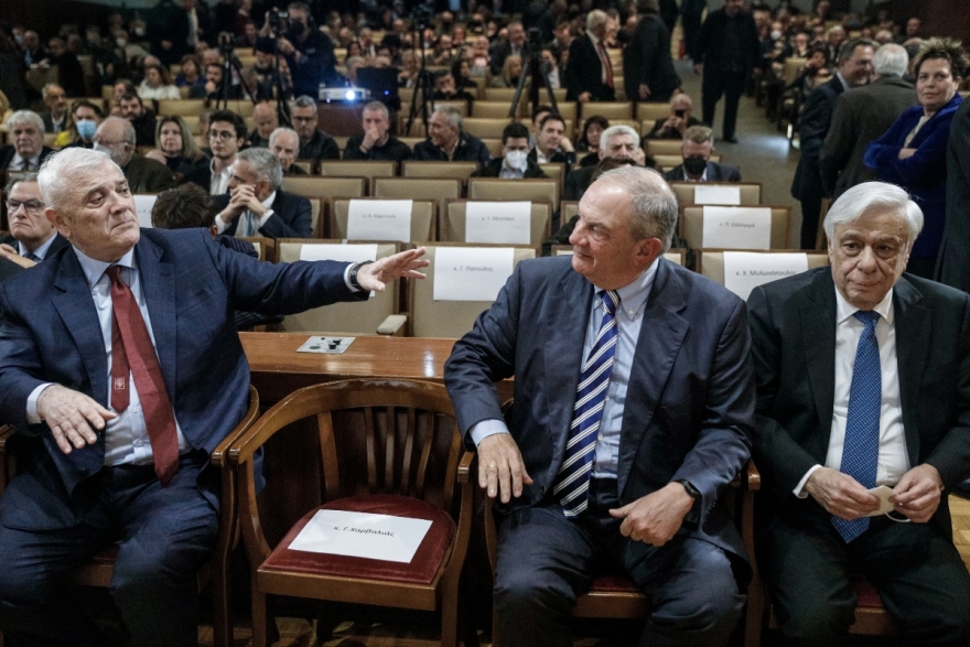 Παρουσία Καραμανλή η παρουσίαση βιβλίου του Γιώργου Χαρβαλιά - Δείτε φωτογραφίες