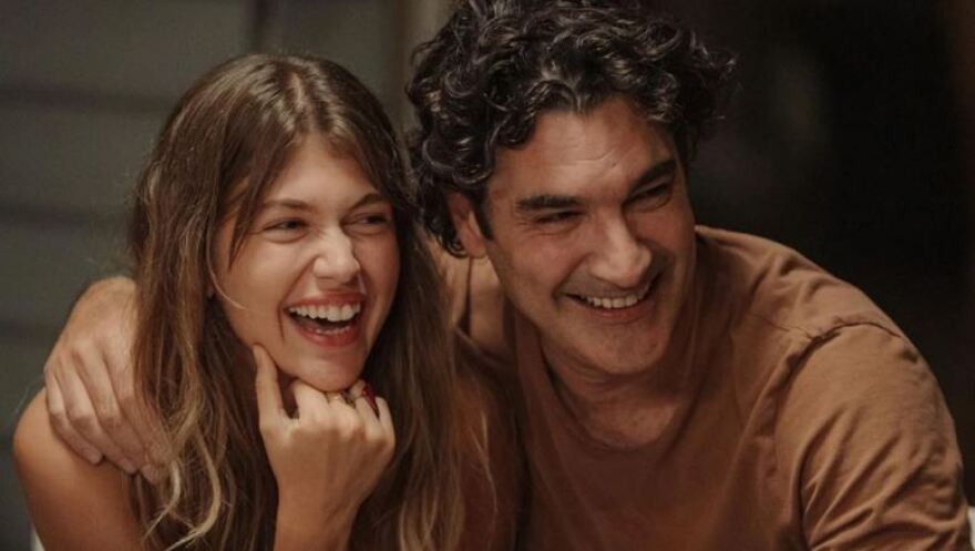 Η έκπληξη του Μπέζου και η επιστροφή της Σμαράγδας