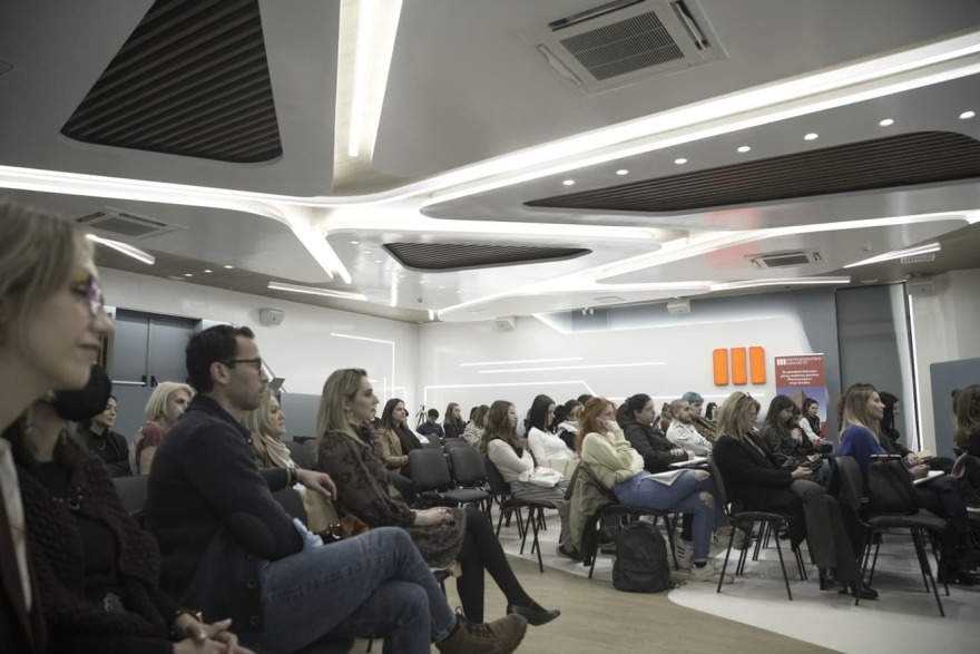 Δυναμική η ανταπόκριση στην Ημερίδα του Μητροπολιτικού Κολλεγίου για την Ψυχική Νόσο με την Καθηγήτρια Ψυχιατρικής του ΕΚΠΑ Μαρίνα Οικονόμου 