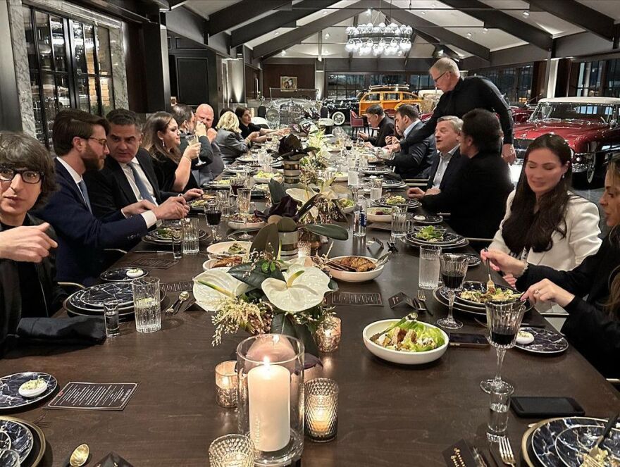 Χριστόφορος Παπακαλιάτης: Η πρώτη συνάντηση με τους συντελεστές του Maestro για τη 2η σεζόν  - Δείτε βίντεο