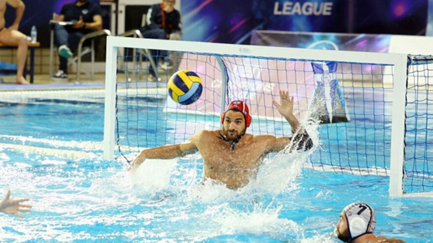 Κρίσιμες μάχες για Ολυμπιακό και Βουλιαγμένη στo Champions League