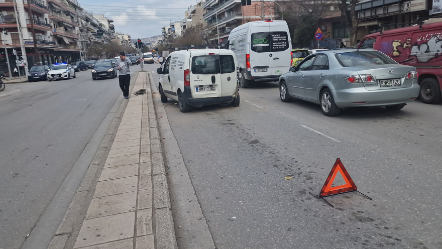 Θεσσαλονίκη: «Τρελή» πορεία αγροτικού - Τράκαρε, πέρασε στο αντίθετο ρεύμα