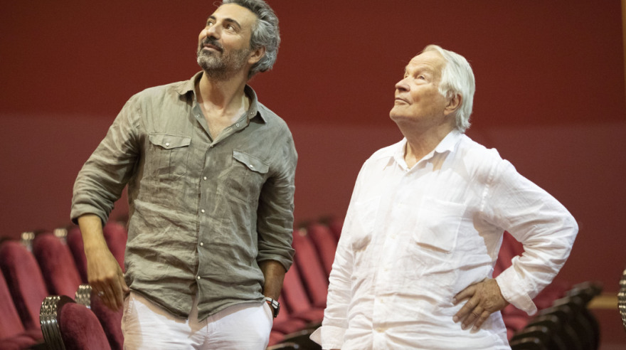 Δημοτικό Θέατρο Πειραιά: Πέτερ Στάιν και Ρόμπερτ Γουίλσον σκηνοθετούν νέες παραστάσεις του 