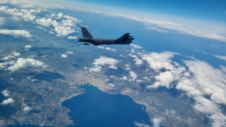 Συνεκπαίδευση των Ενόπλων Δυνάμεων με το στρατηγικό βομβαρδιστικό Β - 52 