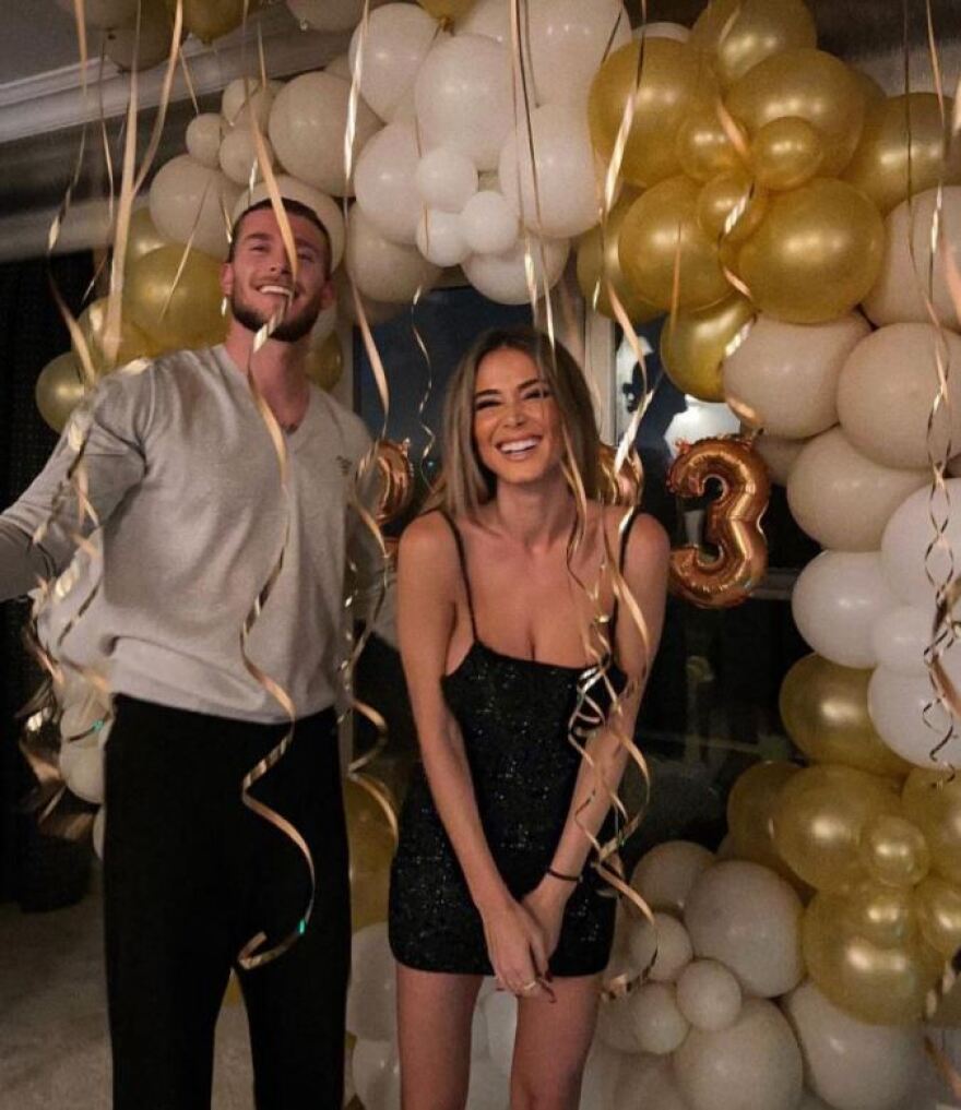 Έγκυος η Ντιλέτα Λεότα - Περιμένει το πρώτο της παιδί από τον Κάριους 