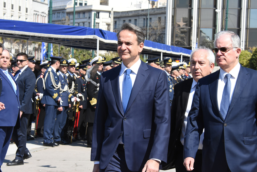 Μεγαλειώδης η στρατιωτική παρέλαση για την 25η Μαρτίου