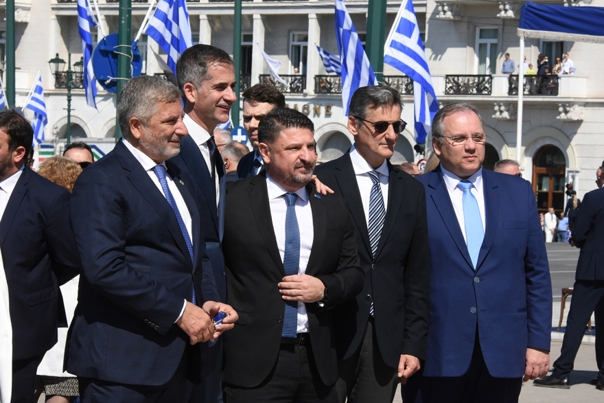 Μεγαλειώδης η στρατιωτική παρέλαση για την 25η Μαρτίου