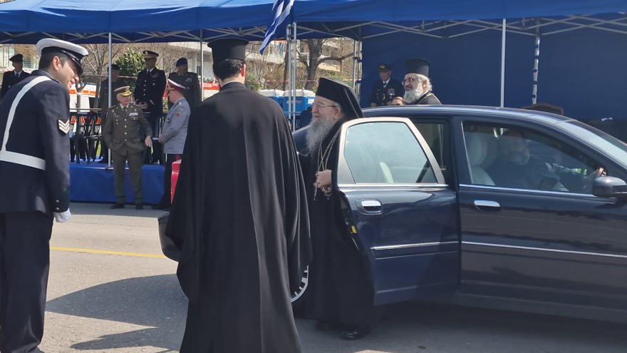 25η Μαρτίου: Ολοκληρώθηκε στη Θεσσαλονίκη η  παρέλαση - Δείτε εικόνες και βίντεο