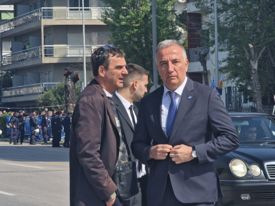 25η Μαρτίου: Ολοκληρώθηκε στη Θεσσαλονίκη η  παρέλαση - Δείτε εικόνες και βίντεο