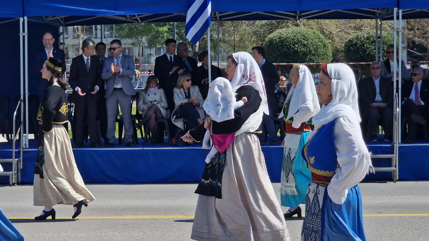 Θεσσαλονίκη: Με στρατιωτικά τμήματα ολοκληρώθηκε η παρέλαση 