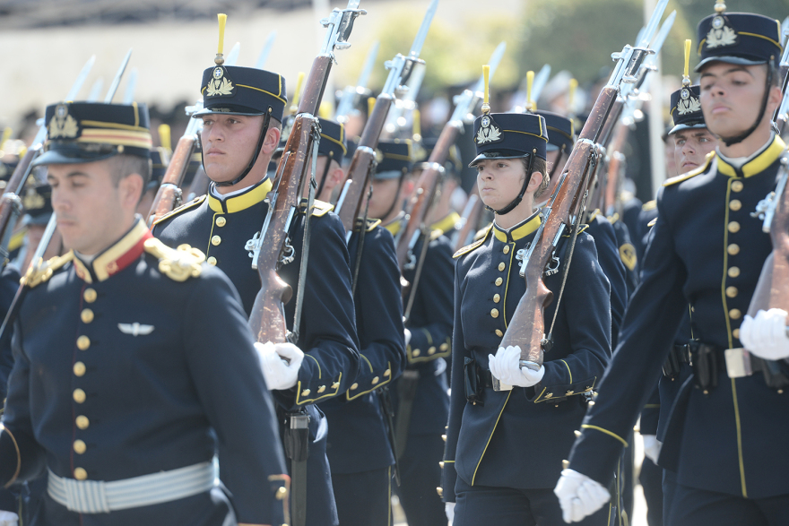 Μεγαλειώδης η στρατιωτική παρέλαση για την 25η Μαρτίου