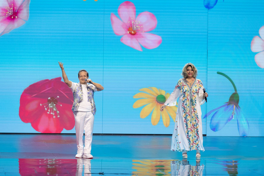 Οι τηλεθεατές γιόρτασαν την 25η Μαρτίου με J2US: Πρωτιά στο σύνολο του κοινού για το σόου του Αlpha