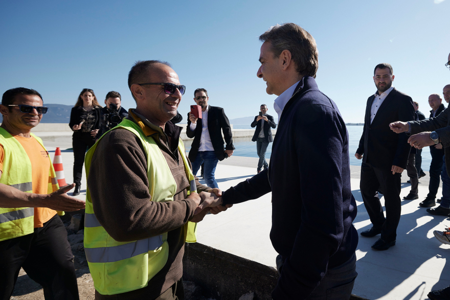 Κυριάκος Μητσοτάκης: Με στόχο την αυτοδυναμία σε περιοδεία στη Φθιώτιδα - Πρώτη στάση το λιμάνι του Αγίου Κωνσταντίνου