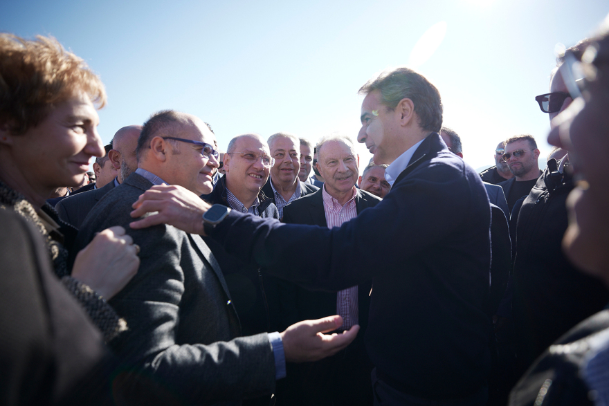 Κυριάκος Μητσοτάκης: Με στόχο την αυτοδυναμία σε περιοδεία στη Φθιώτιδα - Πρώτη στάση το λιμάνι του Αγίου Κωνσταντίνου