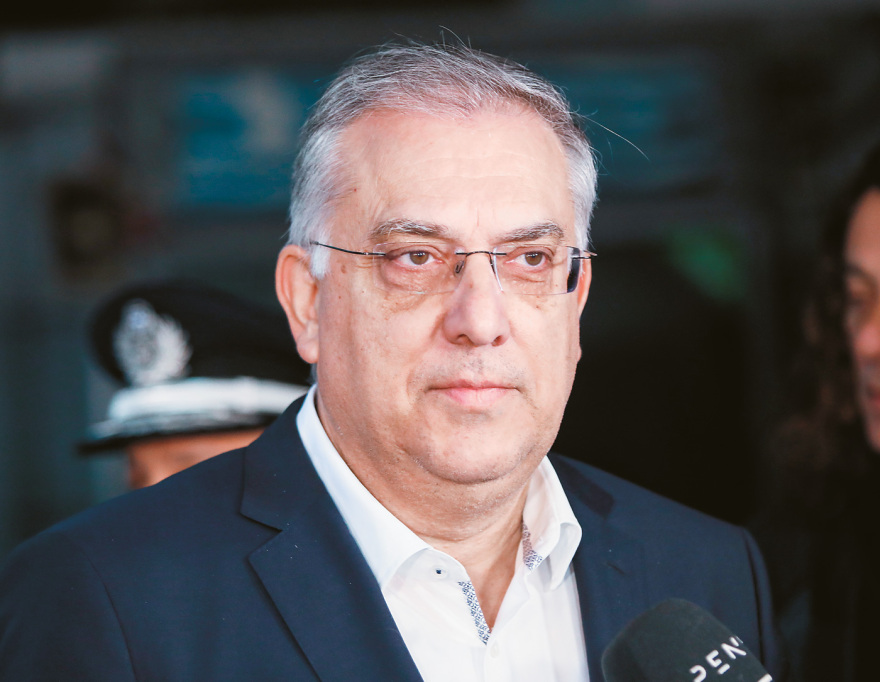 Μύκονος: «Μας απειλούν ένοπλοι μπράβοι, αλλά δεν φοβόμαστε», κατήγγειλε η πρόεδρος των Αρχαιολόγων - Δείτε βίντεο