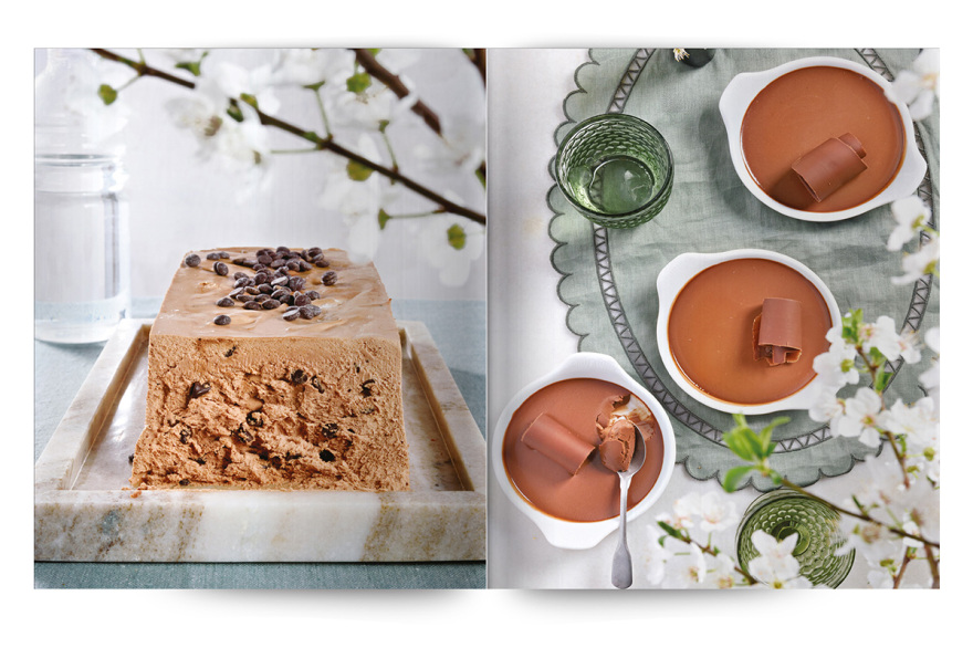 Αυτή την Κυριακή στο Θέμα, ο Στέλιος Παρλιάρος μας ετοιμάζει  «40 συνταγές για μια γλυκιά άνοιξη» 