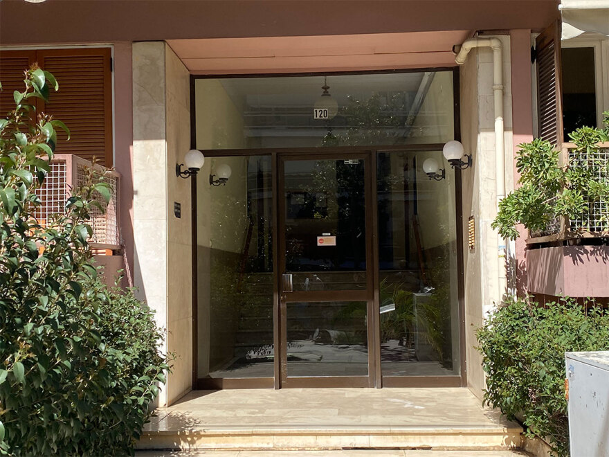 Νέα Σμύρνη: «Σκότωσα τους δαίμονες» φώναζε ο 17χρονος που τραυμάτισε τη μητέρα του