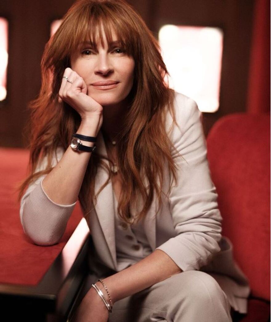 Τζούλια Ρόμπερτς: Άλλαξε λουκ στα μαλλιά