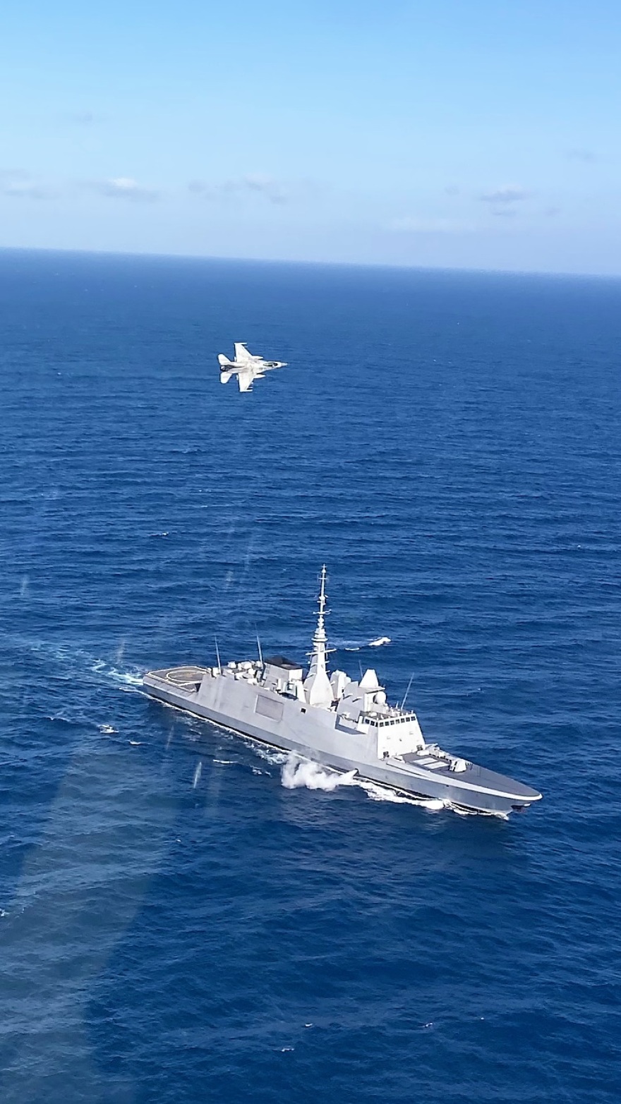 Συνεκπαίδευση των Ενόπλων Δυνάμεων με τη Γαλλική Φρεγάτα «FS Provence»