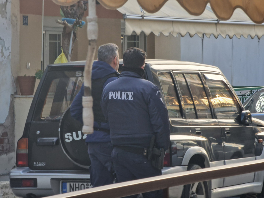 Θεσσαλονίκη: Έληξε ο συναγερμός - Ψεύτικη η βόμβα που εντοπίστηκε σε διαμέρισμα