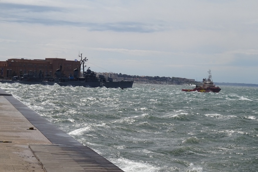 Θεσσαλονίκη: Ζημιές στο ιστορικό αντιτορπιλικό «Βέλος» προκάλεσε η χθεσινή κακοκαιρία