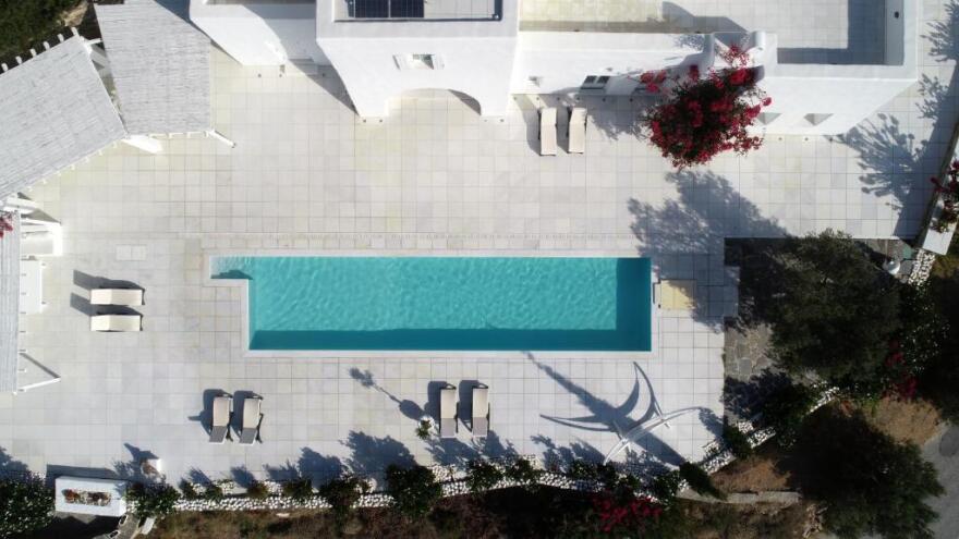 Ο Ραγκούσης έχτισε τη βίλα στην Πάρο με δάνειο για τρίτεκνους - «Το δικαιούνταν η σύζυγός μου»