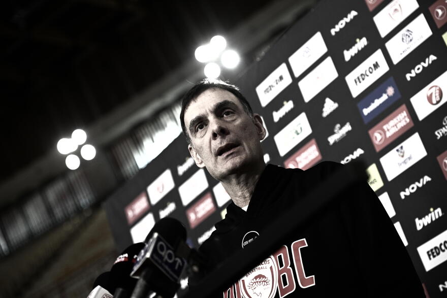 Μπαρτζώκας για το Ολυμπιακός-Παναθηναϊκός: «Ο αντίπαλος παίζει χωρίς πίεση»