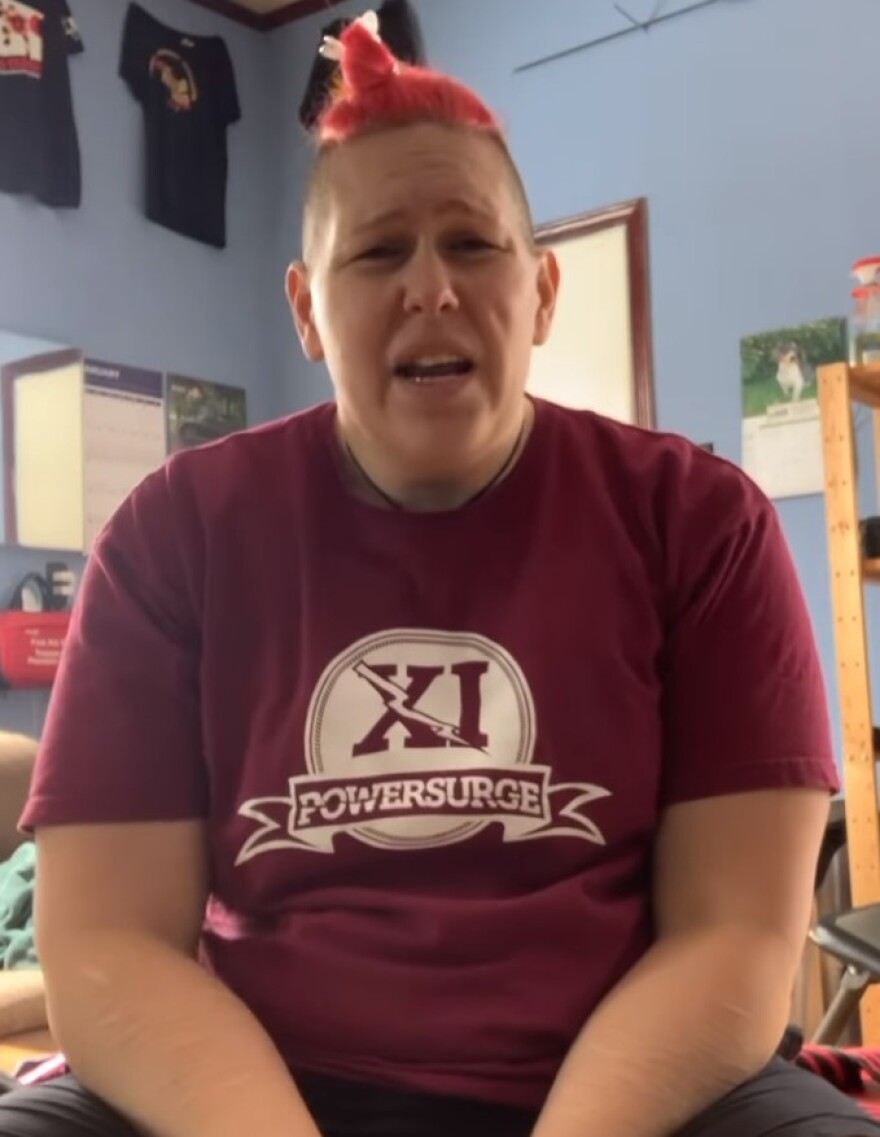 Καναδάς: Αρσιβαρίστας με μία απλή δήλωση συμμετείχε σε γυναικείους αγώνες και έσπασε το ρεκόρ - Βίντεο