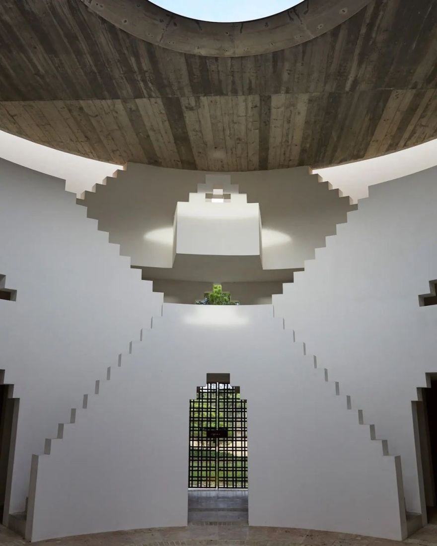 «La Folie», ένα αρχιτεκτονικό κόσμημα για τον Christian Louboutin