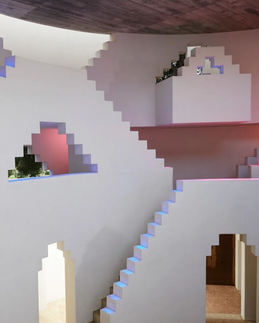 «La Folie», ένα αρχιτεκτονικό κόσμημα για τον Christian Louboutin