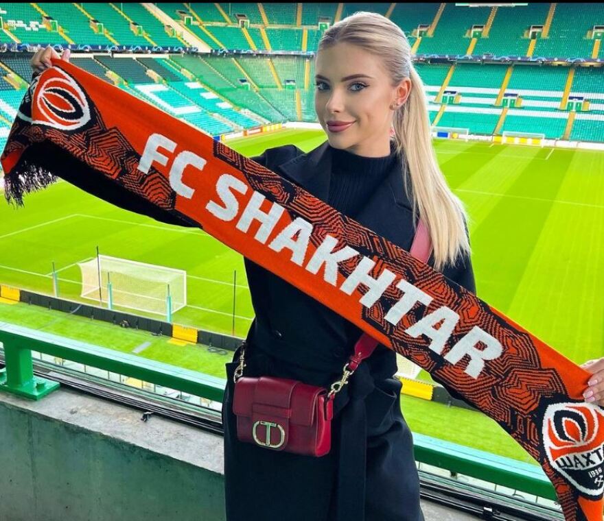 Ντάρια Μπόνταρ: Η καλλονή δημοσιογράφος της Σαχτάρ Ντόνετσκ 