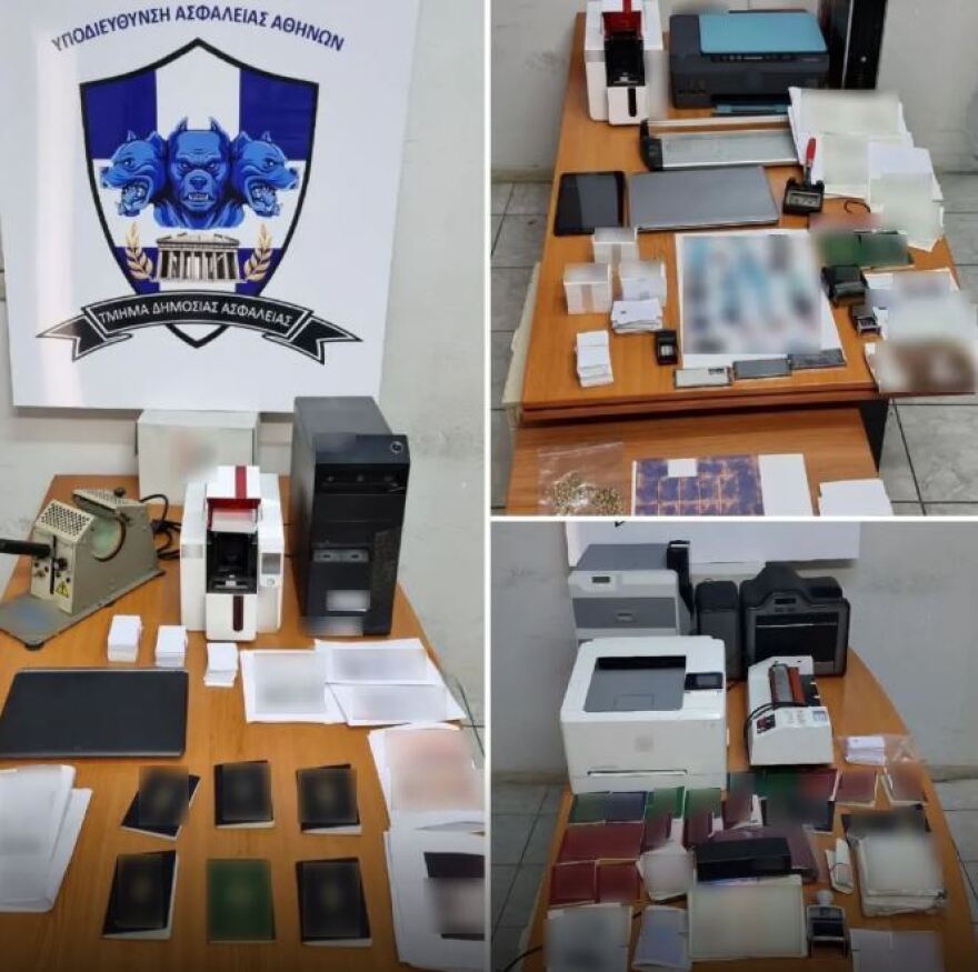 200 αστυνομικοί έβαλαν τέλος σε σπείρα δουλεμπόρων - Είχαν μεταφέρει 2.200 μετανάστες